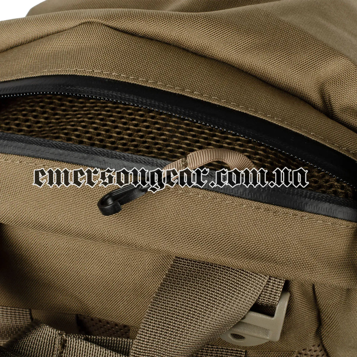 MOCHILA TÁCTICA Y-ZIP ASSAULT 20 L MULTICAM EMERSONGEAR EM9323