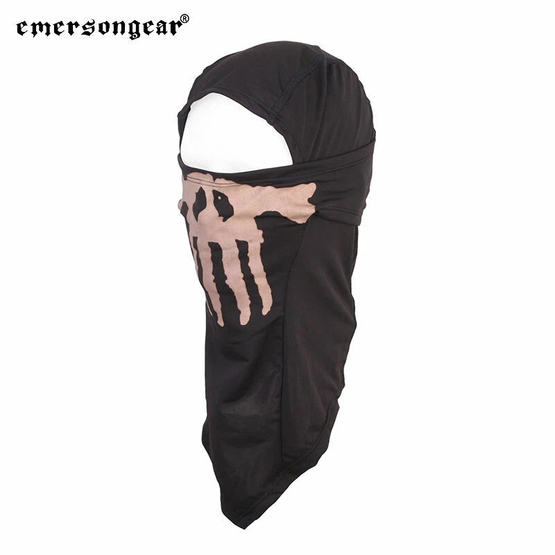 MÁSCARA CON DISEÑO NEGRA