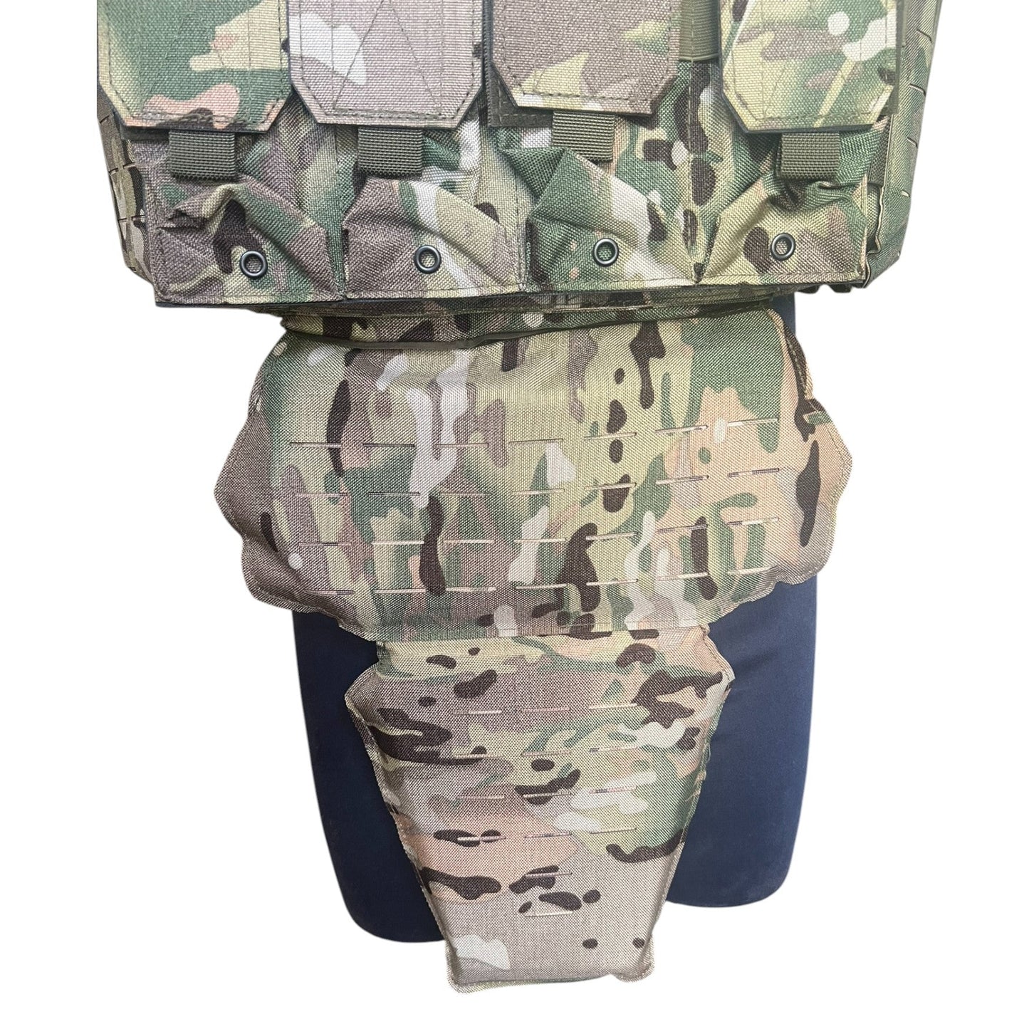 CHALECO TACTICO COMPLETO CAMUFLAJE CON 10 PLACAS NIVEL IIIA