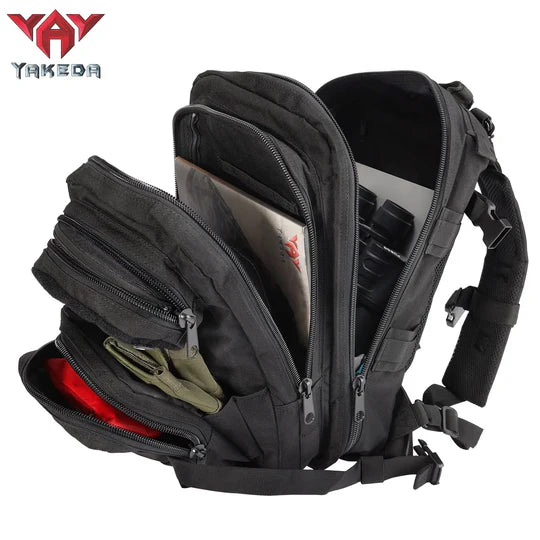 MOCHILA TÁCTICA 27L CAMUFLAJE